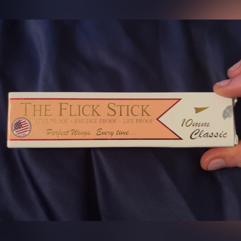 The Flick Stick Waterproof, Smudgeproof, Lifeproof Eyeliner in 10mm Classic